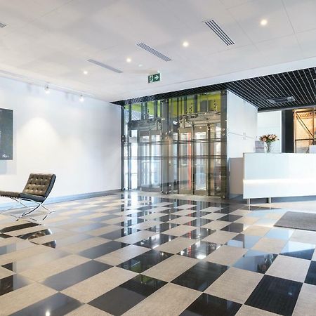 Perfectely Located Stay With Free Parking Poznań Esterno foto