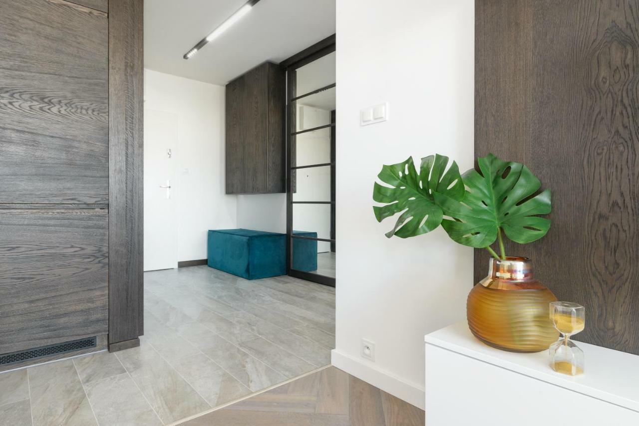 Perfectely Located Stay With Free Parking Poznań Esterno foto